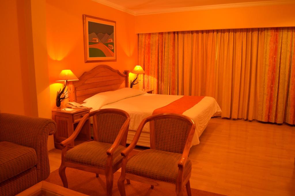 Hotel Las Margaritas Asuncion Luaran gambar