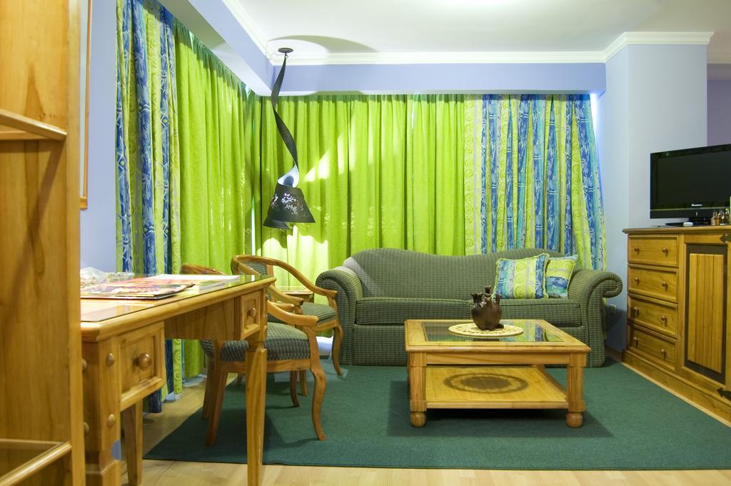Hotel Las Margaritas Asuncion Luaran gambar